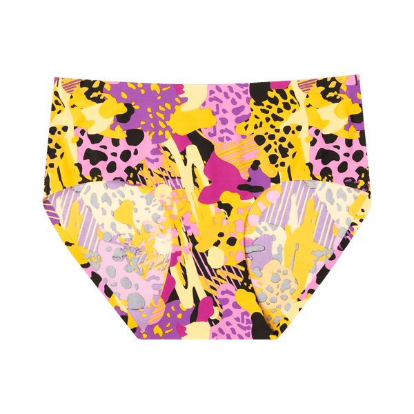 Women's Full Seamless Briefs Subscription - 12 Months Prepaid (Free Socks + Free Delivery!)