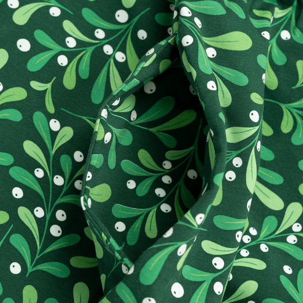 Mistletoe - Women's Short Pyjamas Set (T-Shirt & Shorts)