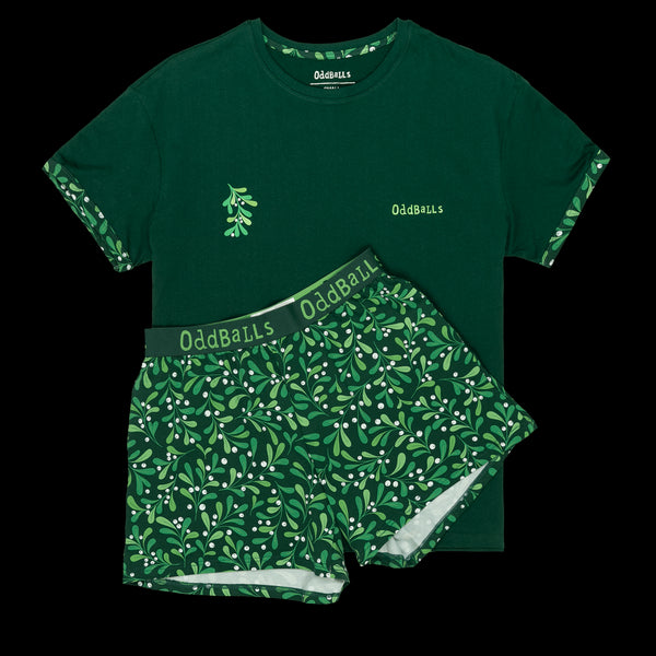 Mistletoe - Women's Short Pyjamas Set (T-Shirt & Shorts)
