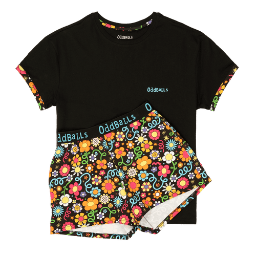 Petal Power - Women's Short Pyjamas Set (T-Shirt & Shorts)