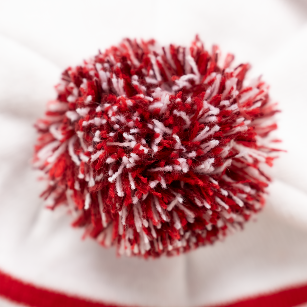 England Rugby Union Home 26/27 - Bobble Hat - Bobble Detail