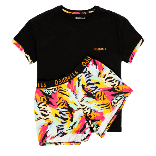 Wild Thing - Women's Short Pyjamas Set (T-Shirt & Shorts)